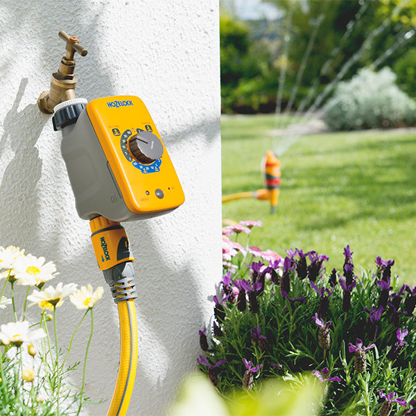Best Hozelock water timers with daylight sensors