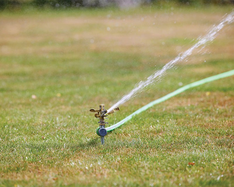 Impact Sprinkler on Metal Spike