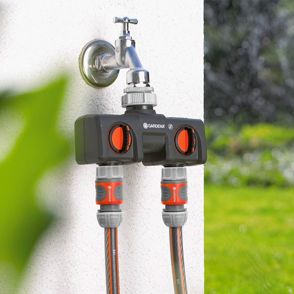 Two-way tap adaptors