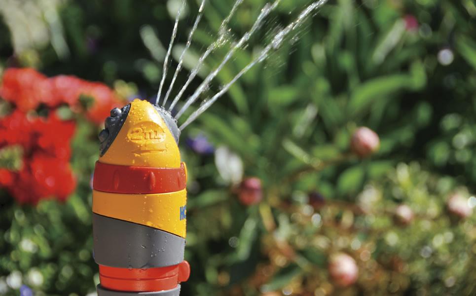 Hozelock Sprinklers - Hozelock Spike Sprinkler Pro - 2335